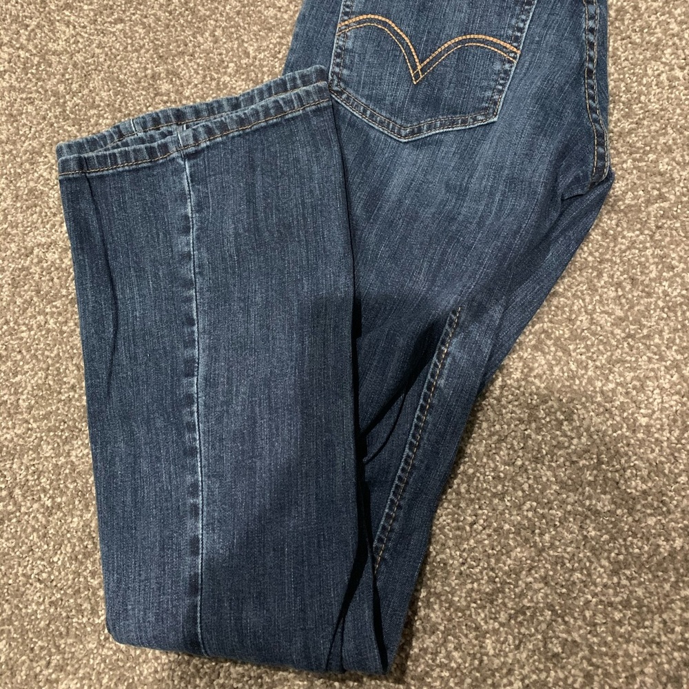 Levi’s boot cut jeans